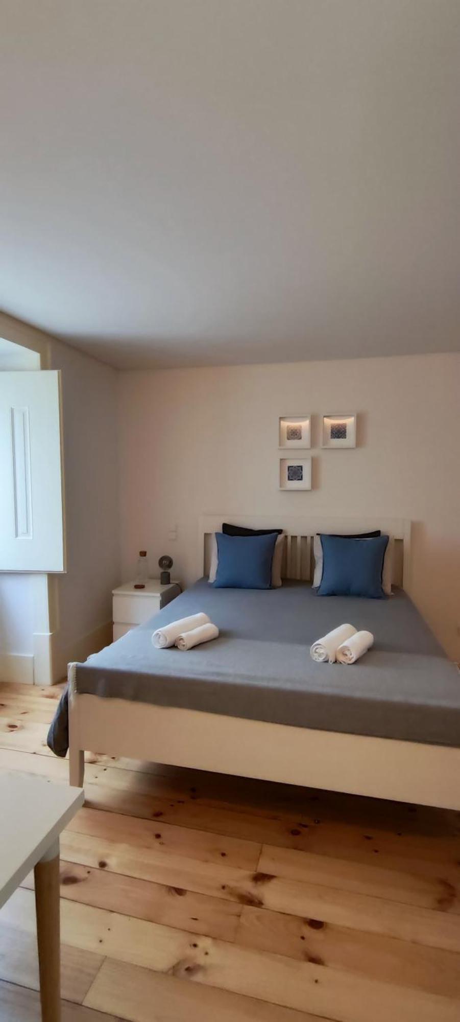 Habitación en casa particular Luxuoso Quarto Com Banheiro Privativo No Centro De Lisboa